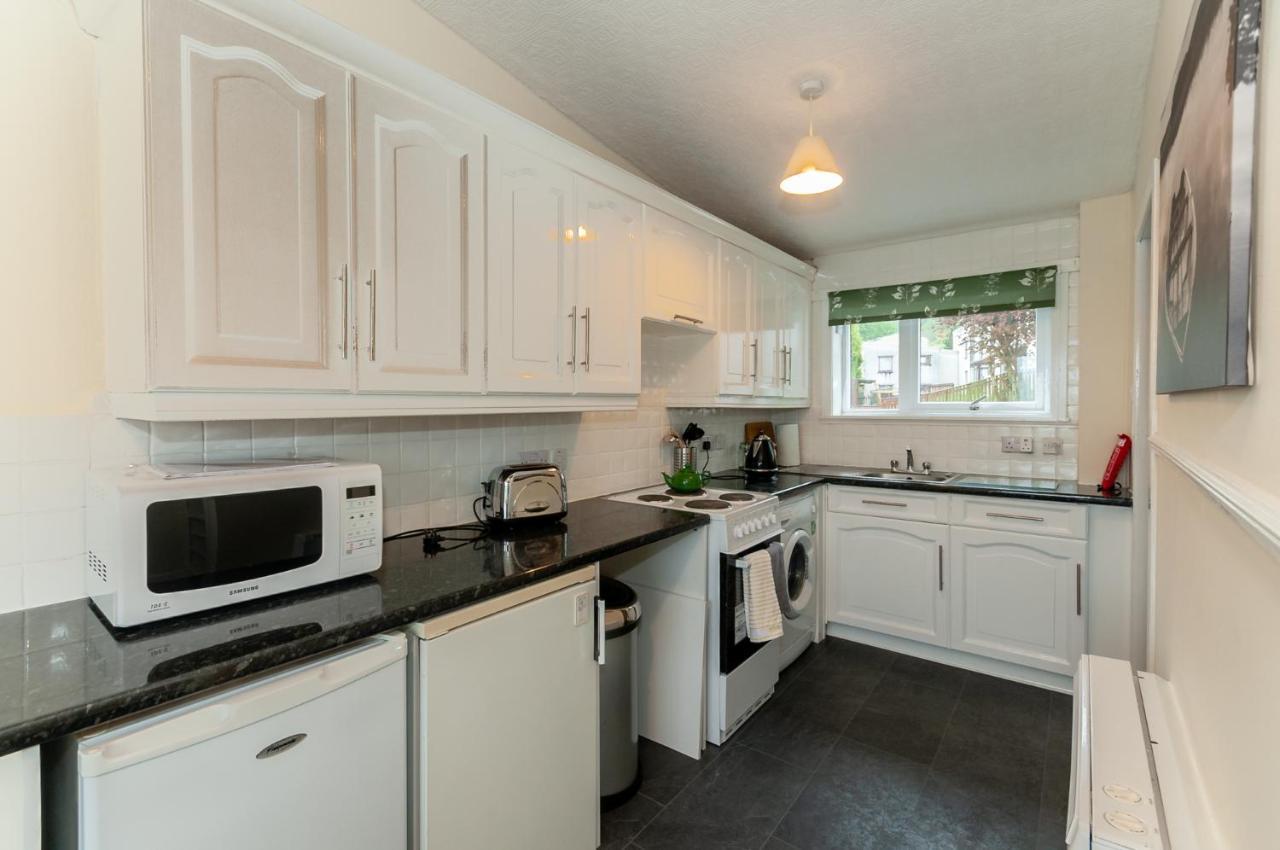 Loch View Apartment ฟอร์ตวิลเลียม ภายนอก รูปภาพ