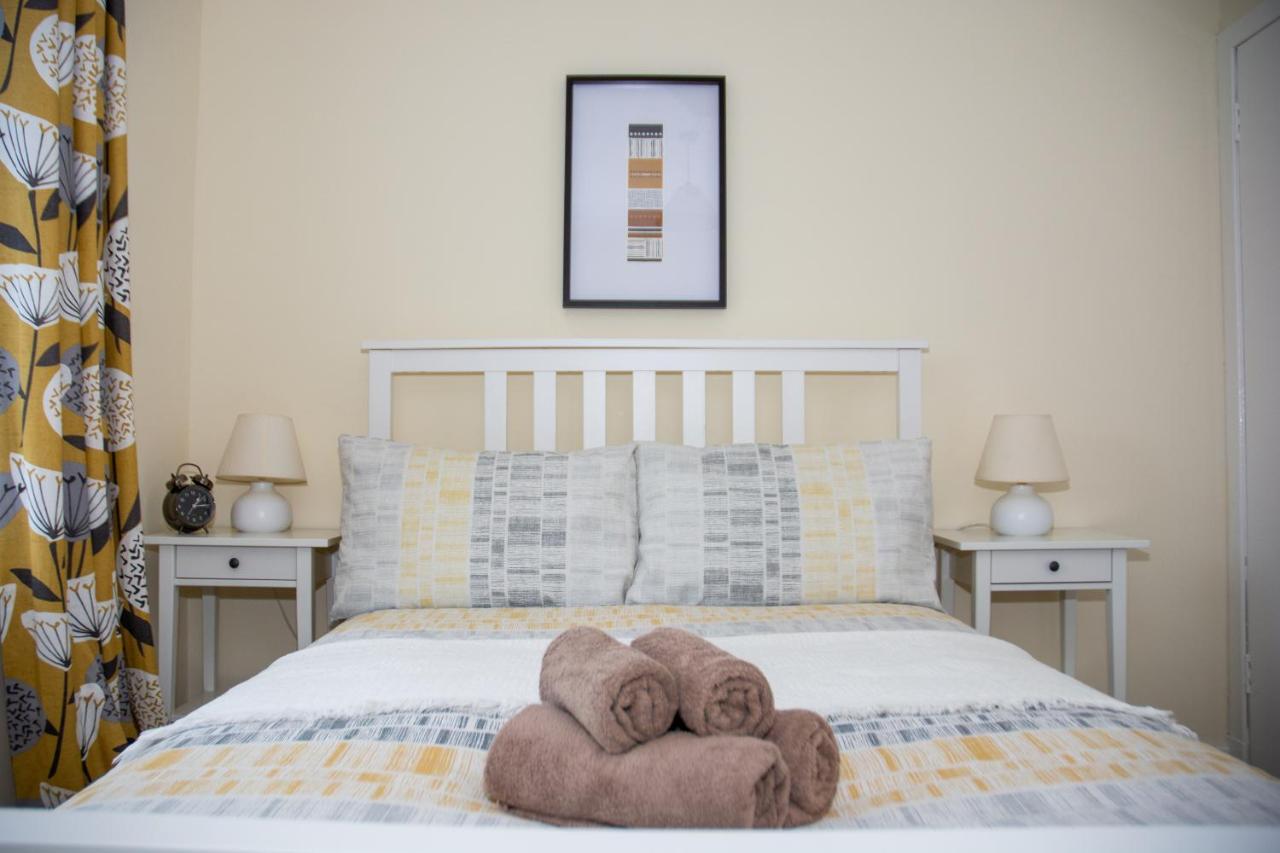 Loch View Apartment ฟอร์ตวิลเลียม ภายนอก รูปภาพ